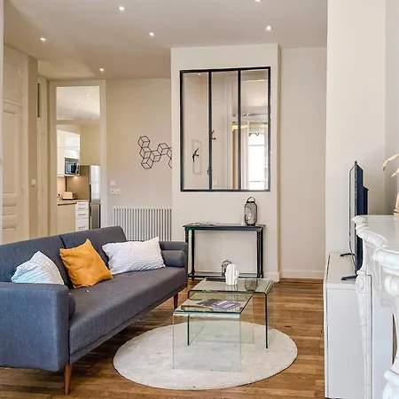 #hw Le Mazet Hyper-centre Haussmanian Apartment